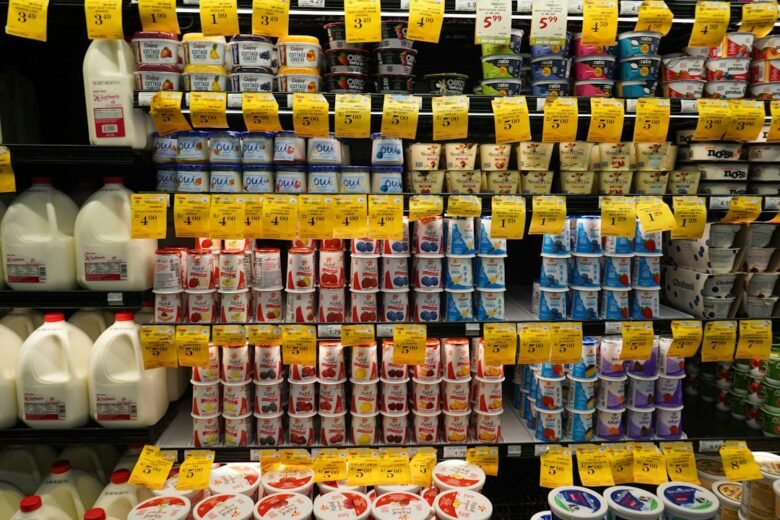 A supermarket aisle illustrating consumer spending and inflation pressures